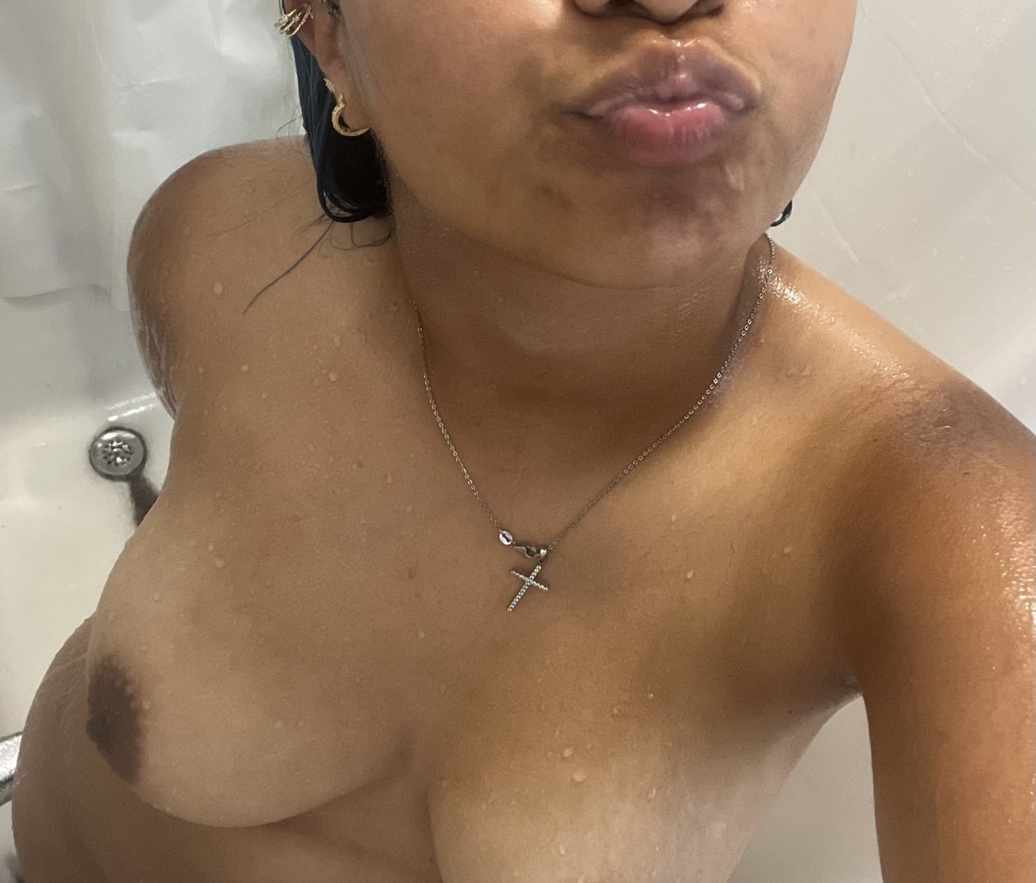 Random slutty met on kik