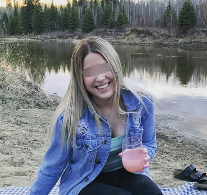 My bestfriend like going out with me and sending this type of pics