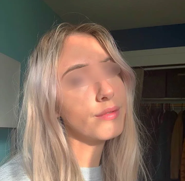 My best friend shared his gf pics with me