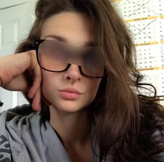 Hot sexy GF get exposed by cuckold