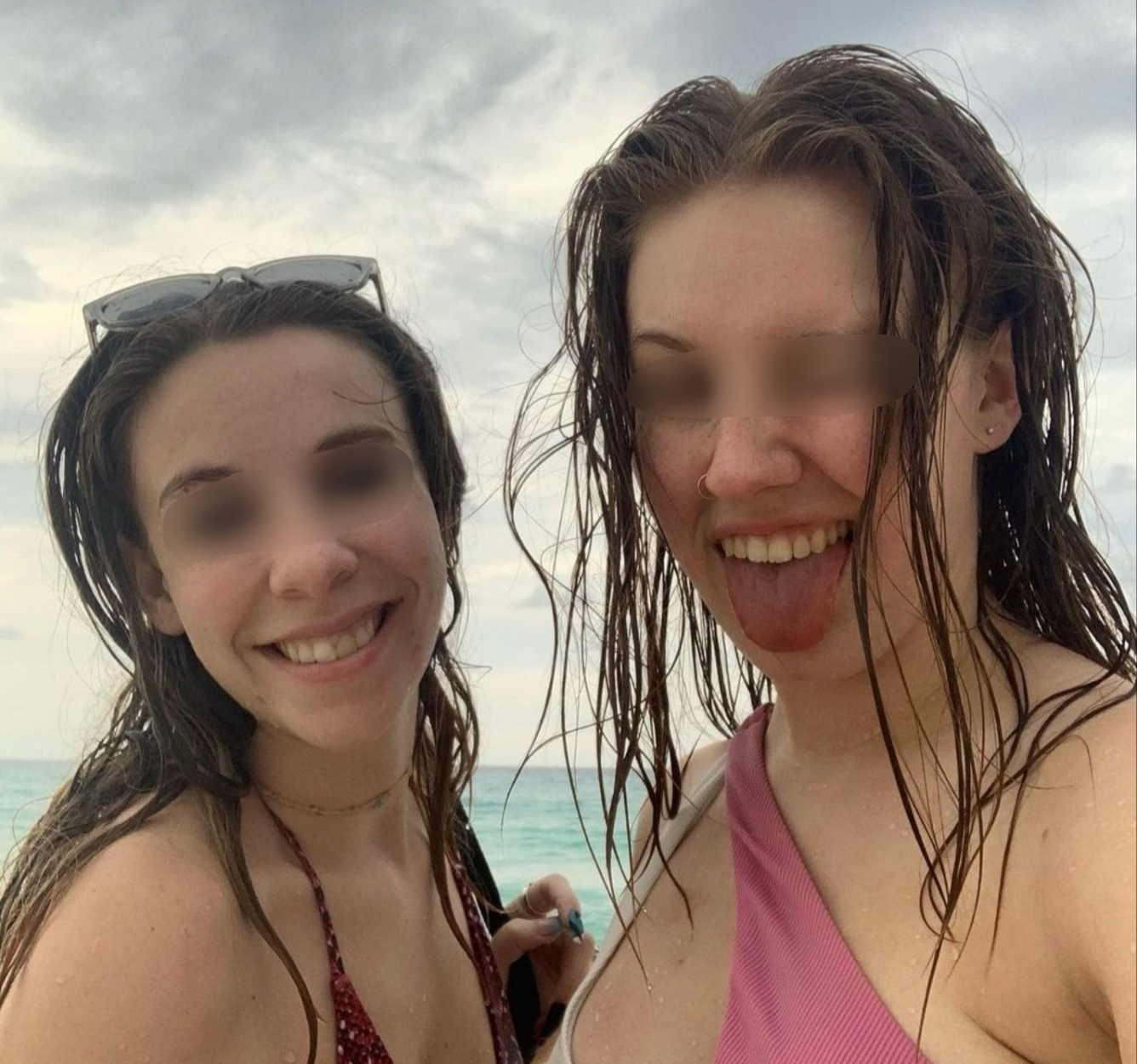 Sexy slut with her friends